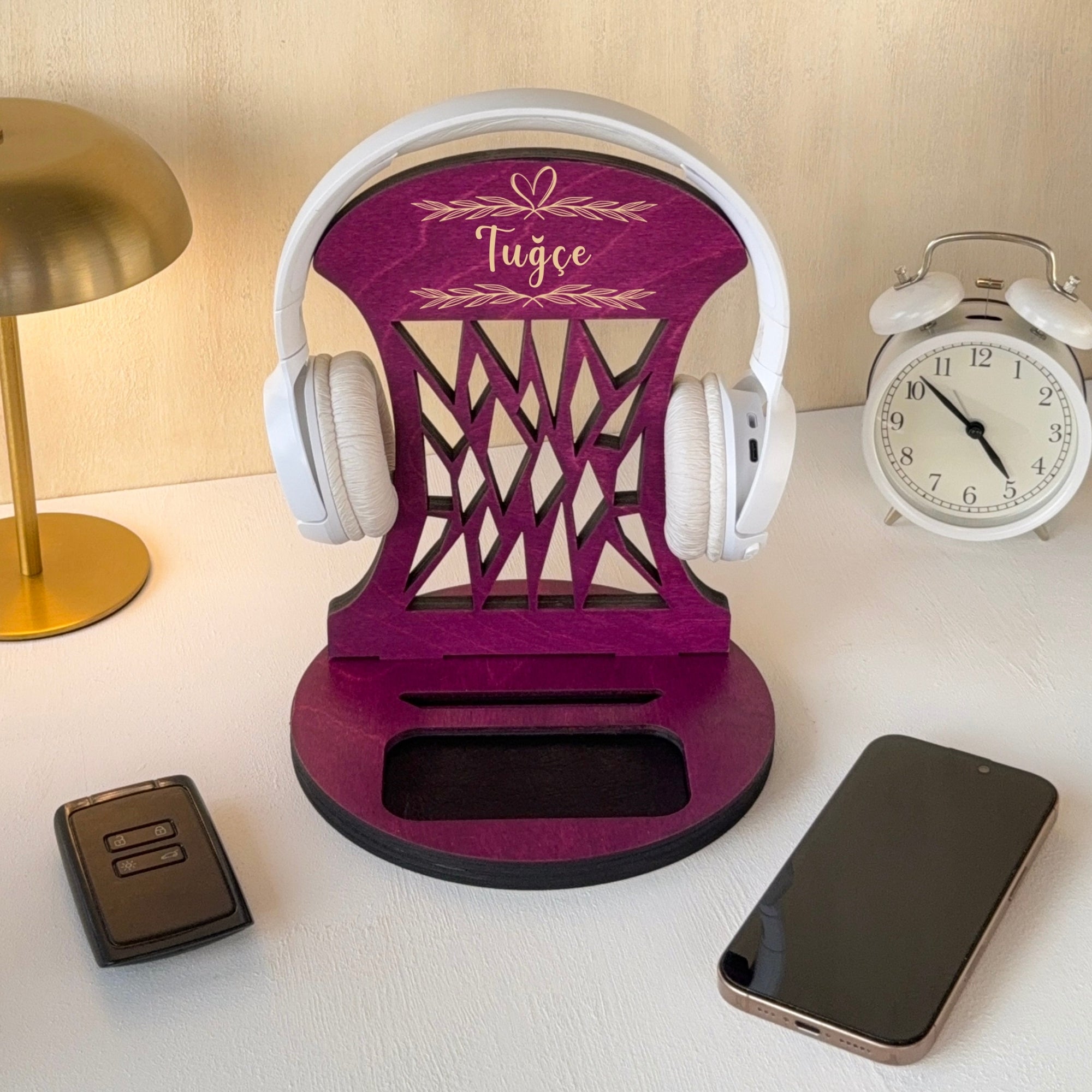 Kişiselleştirilebilir Ahşap Kulaklık ve Telefon Standı