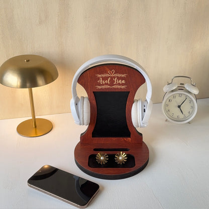 Kişiselleştirilebilir Ahşap Kulaklık ve Telefon Standı