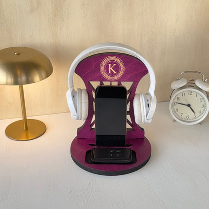 Kişiselleştirilebilir Ahşap Kulaklık ve Telefon Standı