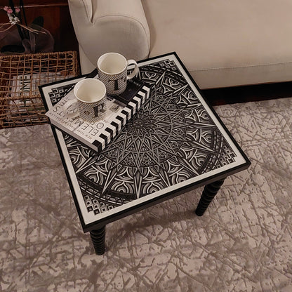 El Yapımı 3D Mandala Yan Sehpa 48×50 cm – Modern Dekoratif Sehpa